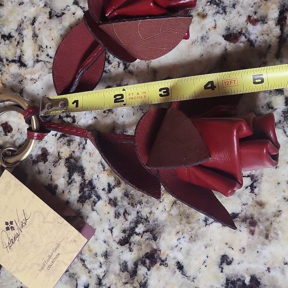 Patricia Nash Red Laced Rose Charm Key Fob - Picture 7 of 8